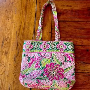 Vera Bradley Pink Pattern tote bag